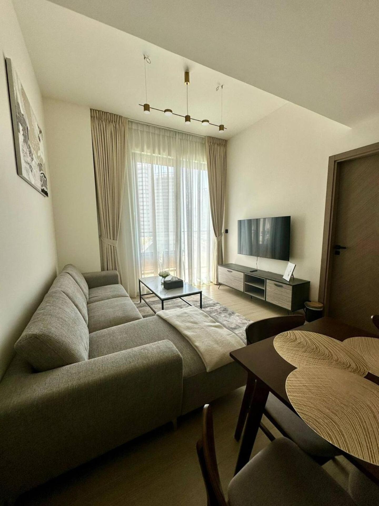 Apartment Fully Furnished Cozy 1bedroom With Balcony In Jvc